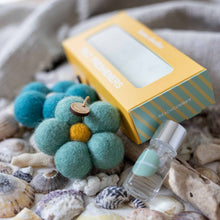 Load image into Gallery viewer, Felt Flower Fresheners - Beachcomber