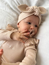 Load image into Gallery viewer, Rai Co Ribbed Knotted Headbands: Beige