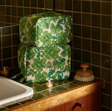Load image into Gallery viewer, Bonnie & Neil - Leon Emerald Medium Toiletry Bag