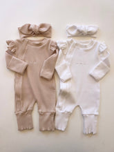 Load image into Gallery viewer, Rai Co Ribbed Knotted Headbands: Beige