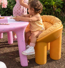 Load image into Gallery viewer, Cowrie and Conch - Orchid Confetti Table