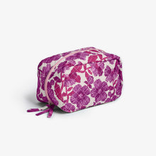 Load image into Gallery viewer, Bonnie & Neil - Leon Lilac Medium Toiletry Bag