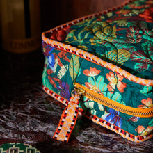Load image into Gallery viewer, Sage x Clare - Babette Vanity Bag