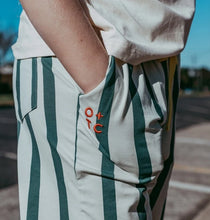 Load image into Gallery viewer, Olive & The Captain - Club Stripe Mid Shorts