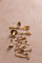 Load image into Gallery viewer, Bonnie & Neil - Wild Flower Teaspoon