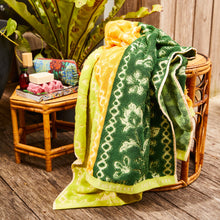 Load image into Gallery viewer, Sage x Clare - Thea Bath Sheet - Anise