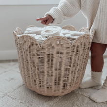 Load image into Gallery viewer, Olli Ella - Rattan Tulip Basket