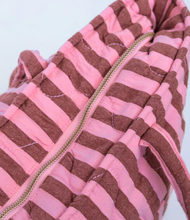 Load image into Gallery viewer, Mosey Me - Sundae Seersucker Quilted Bag