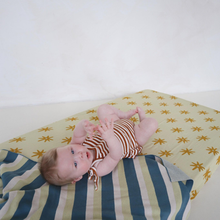 Load image into Gallery viewer, Stardust Bassinet Sheet - 70% bamboo + 30% cotton