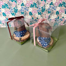 Load image into Gallery viewer, Dog Wall Decor / Hook - Cioccolato: With Hook