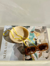 Load image into Gallery viewer, THE VACAY SUNGLASS CHAIN - YELLOW BLOOM: Yellow Bloom
