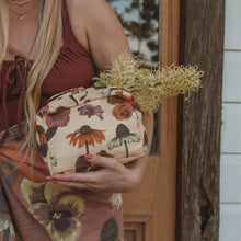 Load image into Gallery viewer, Wandering Folk - Glades Zip Bag Chamomile