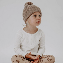 Load image into Gallery viewer, Miann & Co Chunky Beanie - Fawn