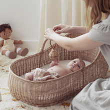 Load image into Gallery viewer, Olli Ella Lyra Moses Basket With Cotton Mattress
