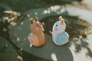 Baby Snail Rattle – Garden-Themed Toy: Natural