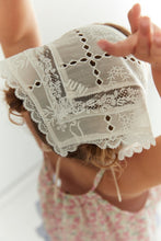 Load image into Gallery viewer, Juni - JNR Lace Bandana Blanc
