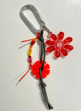 Load image into Gallery viewer, Olive Made - Flower Bag Charm - Pink/Red

