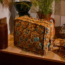 Load image into Gallery viewer, Sage x Clare - Magnolia Vanity Bag - Turquoise
