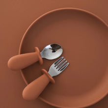 Load image into Gallery viewer, Rommer - Toddler Cutlery Set Cinnamon
