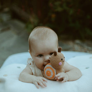 Baby Snail Rattle – Garden-Themed Toy: Natural