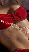 Load image into Gallery viewer, THE VACAY SUNGLASS CHAIN - RED BLOOM: Red Bloom
