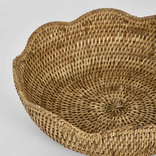 Load image into Gallery viewer, Paume Scallop Bowl - Large
