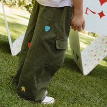 Load image into Gallery viewer, BY GEE - Cropped Wide Leg Cargo Pants Khaki
