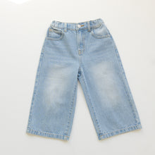 Load image into Gallery viewer, BY GEE - Wide Leg Denim Jeans
