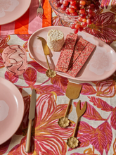 Load image into Gallery viewer, Bonnie &amp; Neil - Wild Flower Cheese Knife Set
