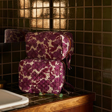 Load image into Gallery viewer, Bonnie &amp; Neil - Leon Lilac Large Toiletry Bag
