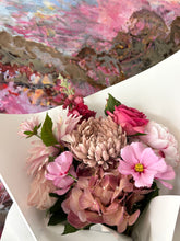 Load image into Gallery viewer, Mother’s Day Bouquet

