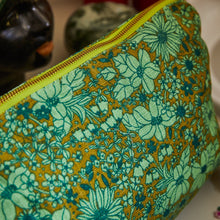 Load image into Gallery viewer, Sage x Clare - Evette Cosmetic Bag Olive
