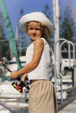 Load image into Gallery viewer, JUNI - Flora Sun Hat - Blanc
