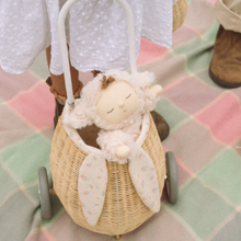 Load image into Gallery viewer, Olli Ella - Cozy Dinkum Lamby - &#39;Pookie&#39; Vanilla
