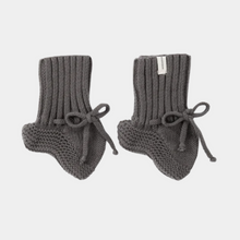 Load image into Gallery viewer, Susukoshi - Knit Baby Booties - Lava Rock
