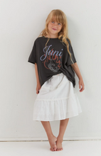 Load image into Gallery viewer, Juni  - Hearts On Fire Tee
