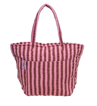 Load image into Gallery viewer, Mosey Me - Sundae Seersucker Quilted Bag
