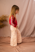 Load image into Gallery viewer, Pearson &amp; Pearson - Penelope Pant Piggy Pink Love bug

