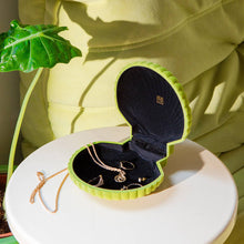 Load image into Gallery viewer, DOIY Venus Jewelry Box Light Green: Default
