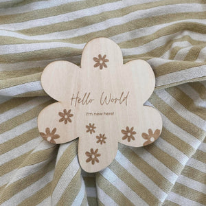 The Bundle Co - Birth announcement plaque - flower design