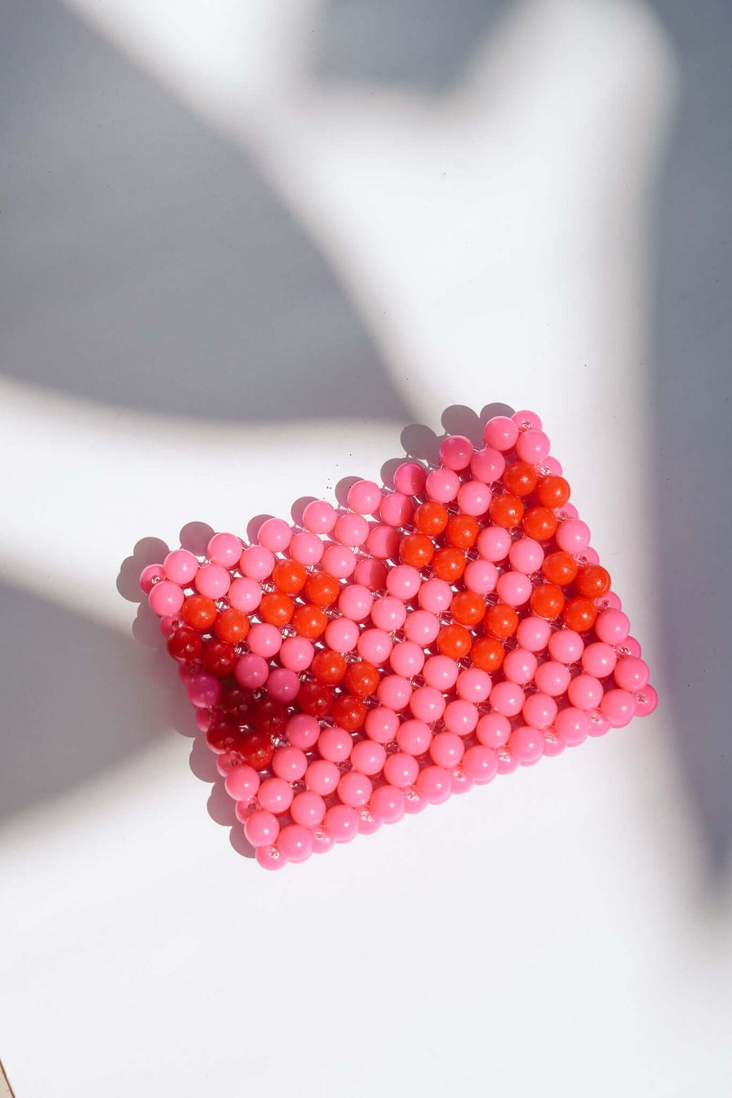 BEADED CARD HOLDER - PINK/RED