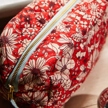 Load image into Gallery viewer, Sage X Clare - Evette Beauty Bag
