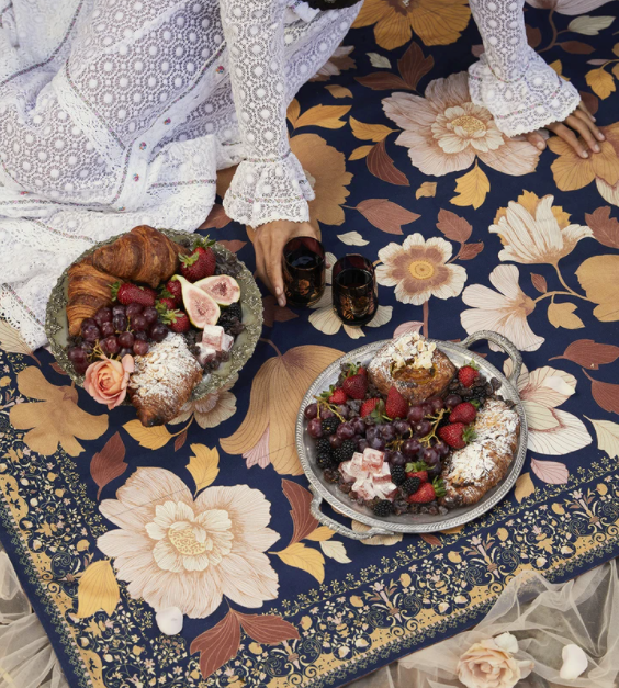 Wandering Folk - Grandé Fleur Picnic Rug Nightshade