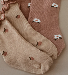 Mae and Rae - Tan Peach Frill Socks