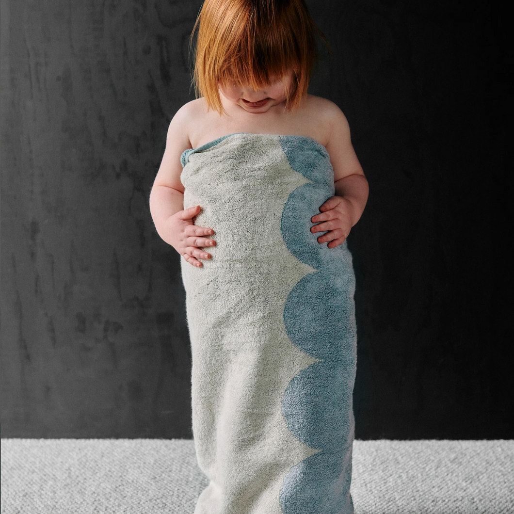 Castle - Milky Bath Towel