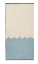 Load image into Gallery viewer, Castle - Milky Bath Towel
