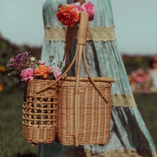 Load image into Gallery viewer, Wandering Folk - Lovers&#39; Picnic Basket
