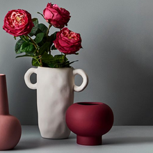 Load image into Gallery viewer, Floral Interiors - Pot Lucena Cerise
