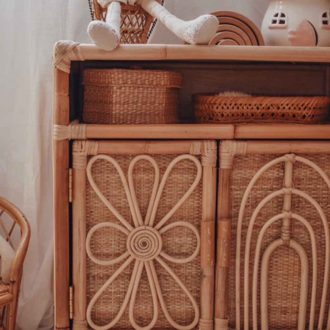Poppy's Little Treasures - Mini Daisy Cabinet