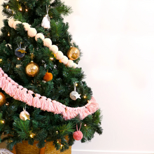 Load image into Gallery viewer, Hello Marla - Tassel Fringe Christmas Garland
